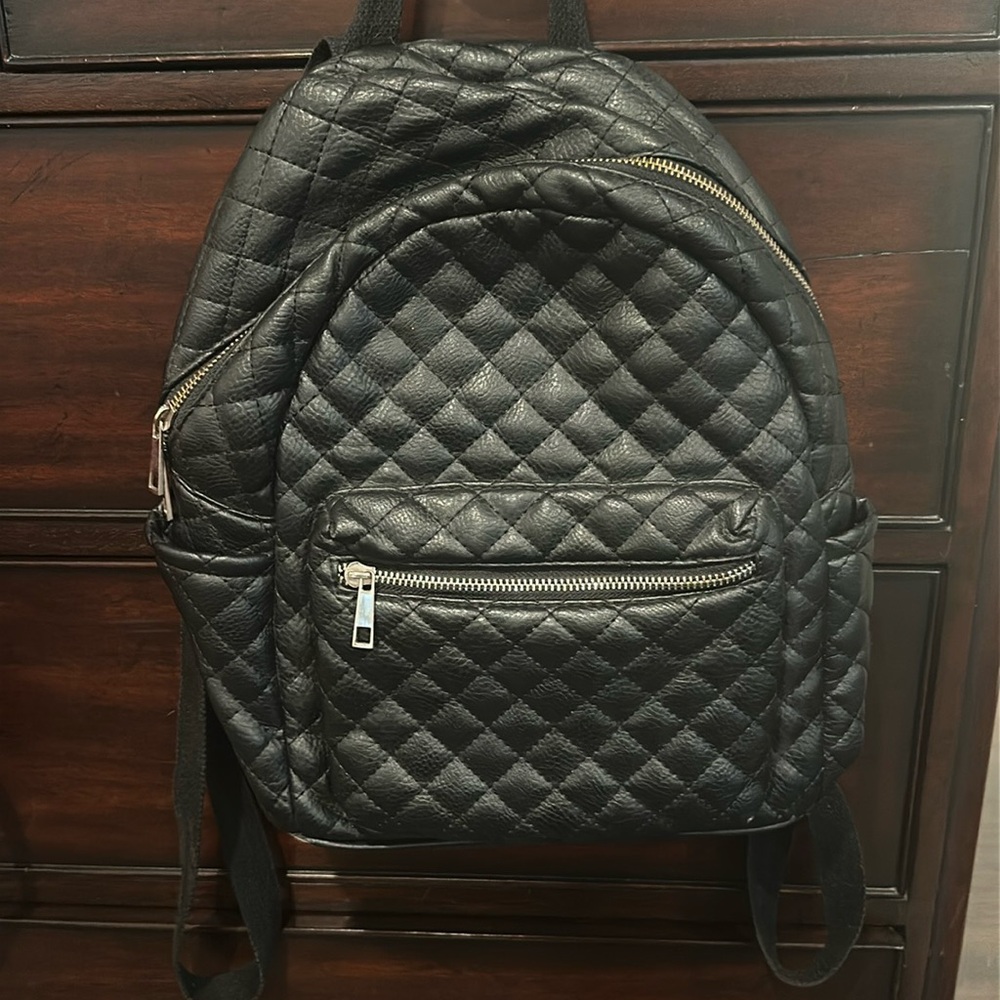 Girls quilted backpack